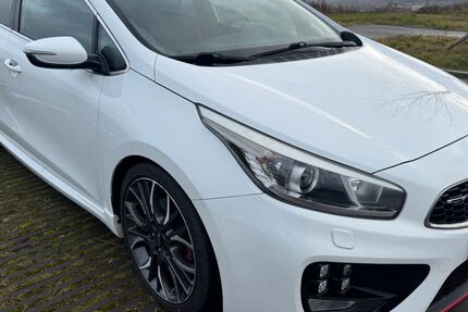 Kia ceed / Ceed 183.000 km 7.990 &euro; Öhringen 74613