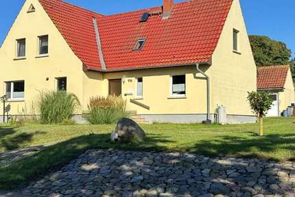 Haus zum Kaufen in Groß Zicker 566.000 € 140 m² 7 zimmer