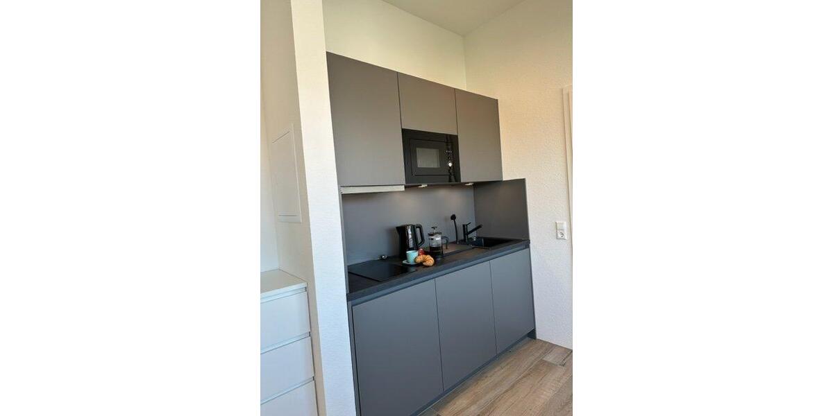 Dachgeschoßwohnung Stuttgart Fasanenhof-Ost - 1 Zimmer, 30 m&sup2;, 1.200&euro; | Angebot:25999504