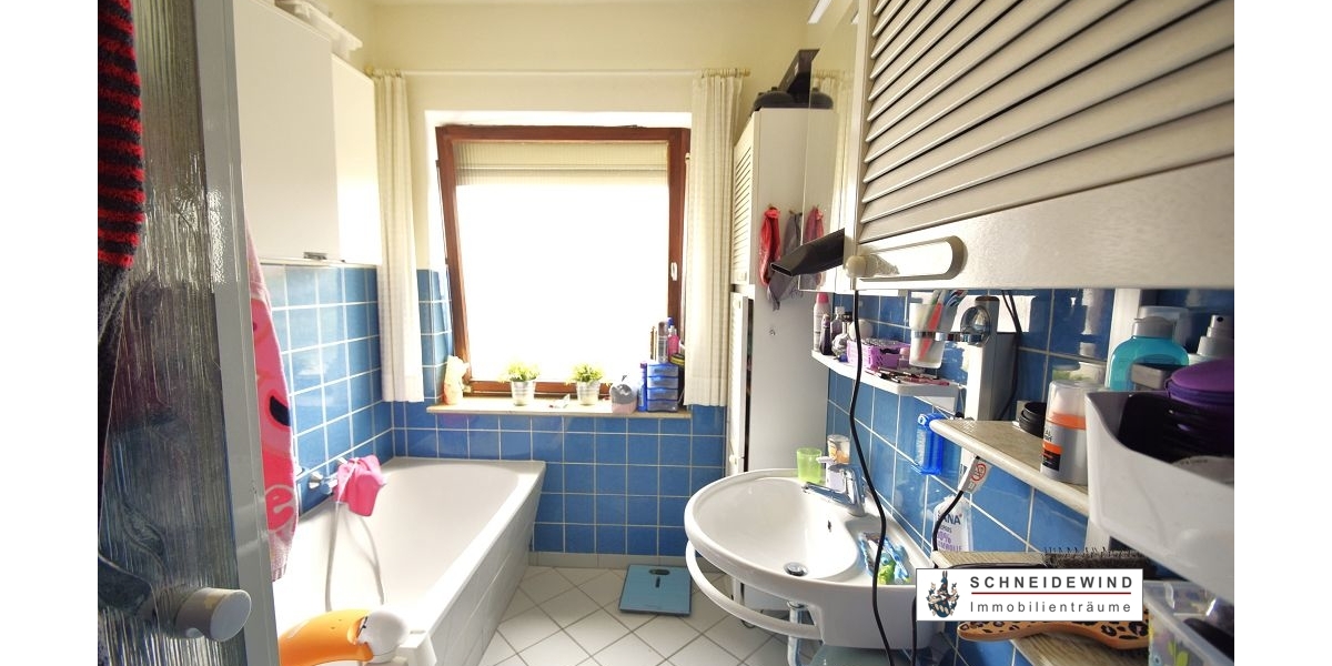 Neubau aus 2020 mit Einliegerwohnung für 1 Person am Altbestand Garage, Garten, Einbauküche u.v.m. - Einfamilienhaus Stuhr | Angebot:24212736