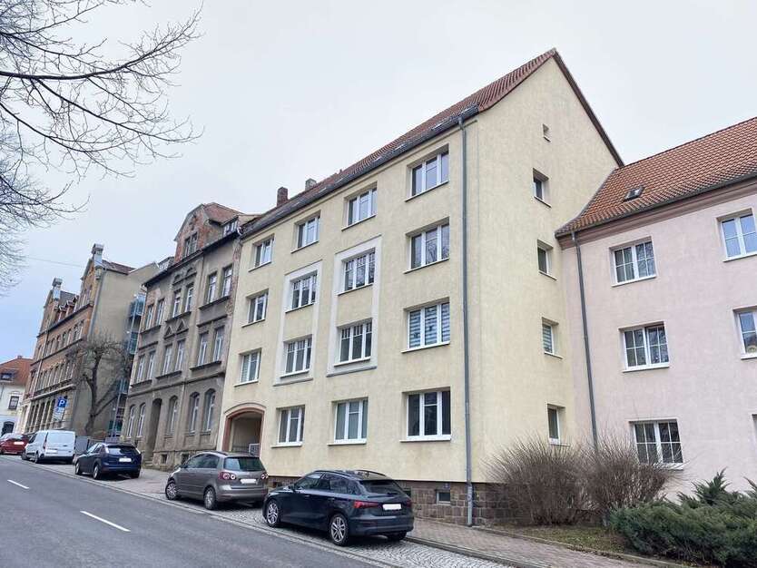 Wohnung zum Mieten in Hainichen 140 € 24.4 m²