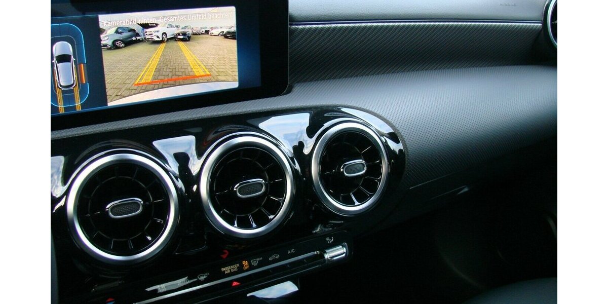 Mercedes-Benz A 200 d Urban Progressive DISTRONIC Pro LED Kamera 6.381 km 29.980 &euro; Falkensee 14612