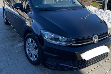 VW Touran 159.000 km 9.900 &euro; Sonthofen 87527