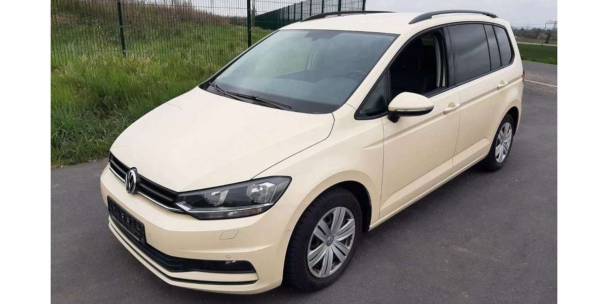 VW Touran 255.000 km 7.990 &euro; Dresden 01259