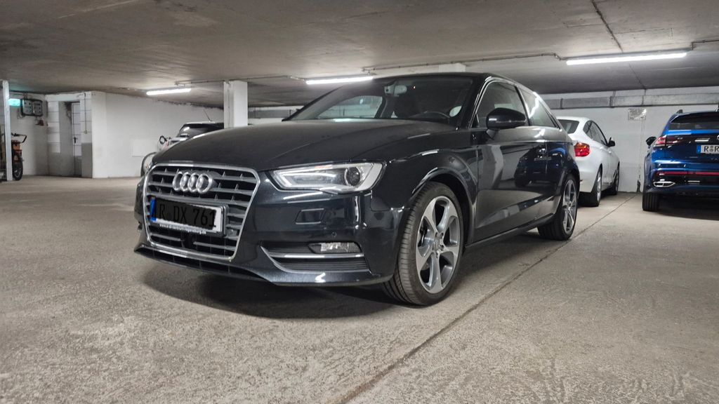 Audi A3 25.603 km 15.100 &euro; Regensburg 93049