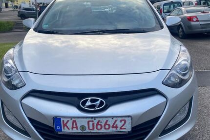 Hyundai i30 114.000 km 6.790 &euro; Ettlingen 76275