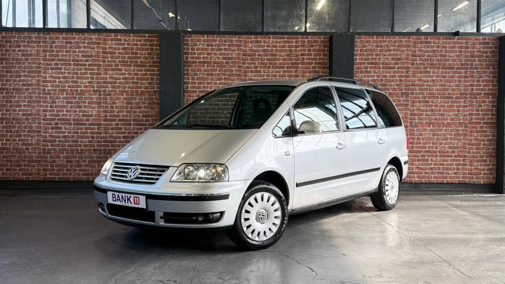 VW Sharan 196.864 km 5.299 &euro; Dresden 01139