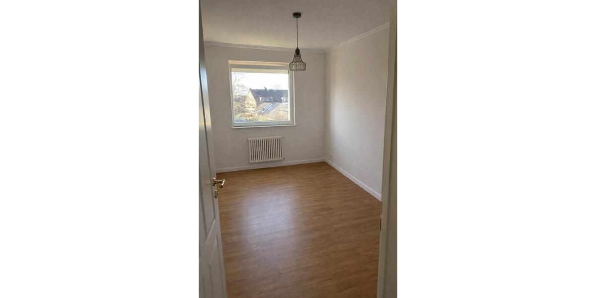 Etagenwohnung Reinbek - 4 Zimmer, 91 m&sup2;, 334.000&euro; | Angebot:26196548