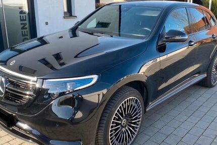 Mercedes EQC