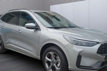 Ford Kuga 1.464 km 33.790 &euro; Gräfelfing 82166