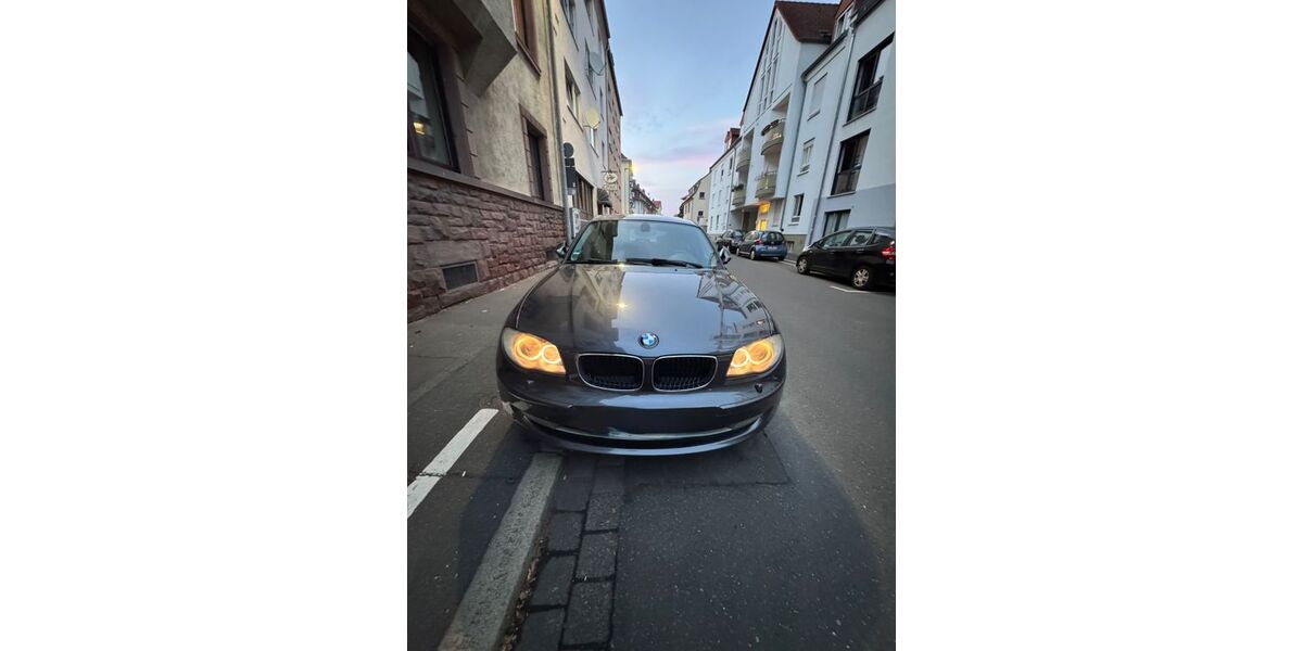 BMW 118 211.472 km 5.000 &euro; Aschaffenburg 63739