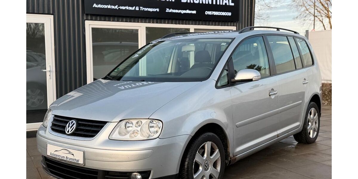 VW Touran 181.104 km 1.290 &euro; Hofolding (Bei München) 85649