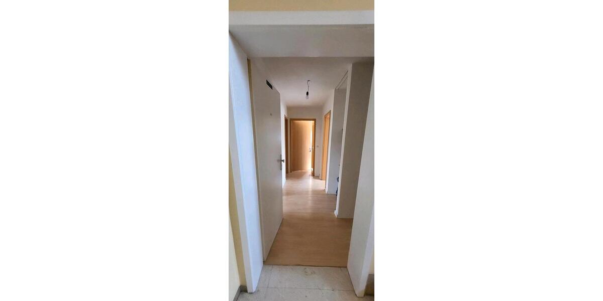 Etagenwohnung Eggenfelden - 3 Zimmer, 69 m&sup2;, 145.000&euro; | Angebot:26766472