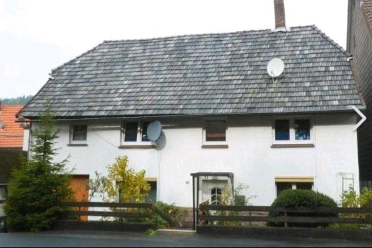 Haus alleine stehen mit Garten 8 zimmer