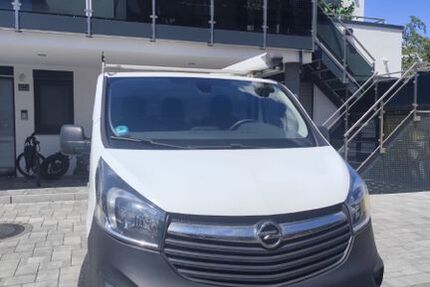 Opel Vivaro 129.000 km 11.899 &euro; Hameln 31785