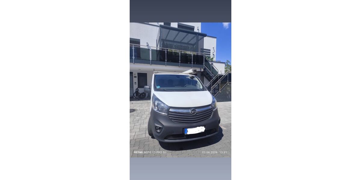 Opel Vivaro 129.000 km 11.899 &euro; Hameln 31785