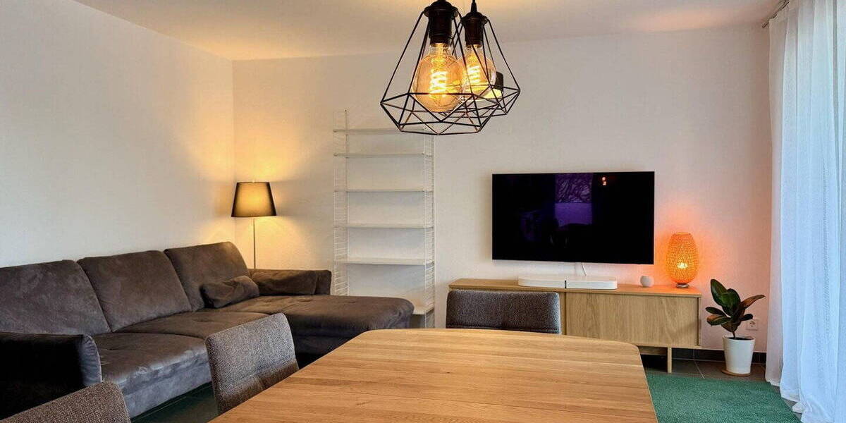 Etagenwohnung Stuttgart Ost - 3 Zimmer, 84 m&sup2;, 1.597&euro; | Angebot:26015856