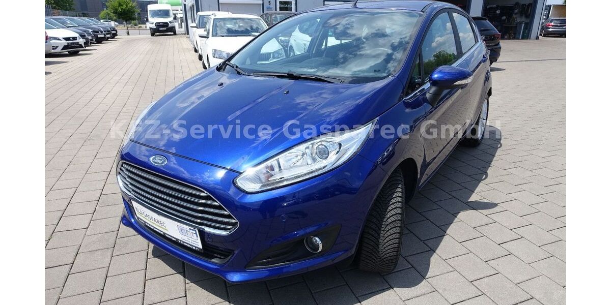 Ford Fiesta 82.250 km 7.700 &euro; Vöhringen 72189