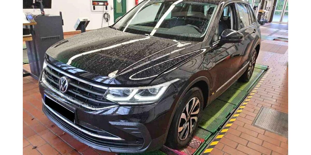 VW Tiguan 55.000 km 24.999 &euro; Hohenbrunn bei München 85662