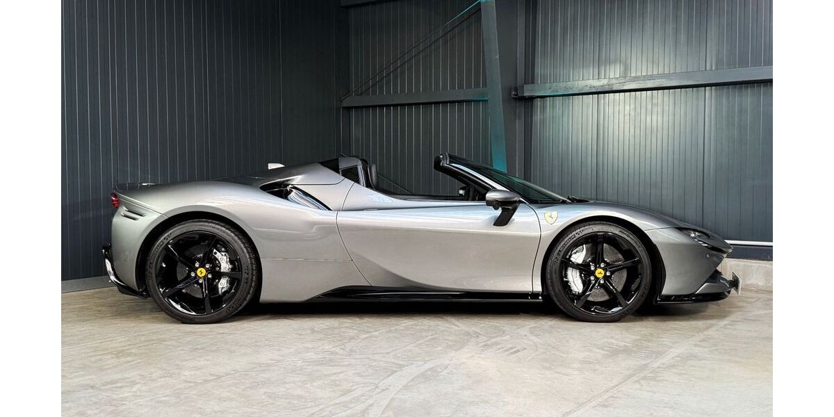 Ferrari SF90 2.257 km 429.900 &euro; Siek 22962
