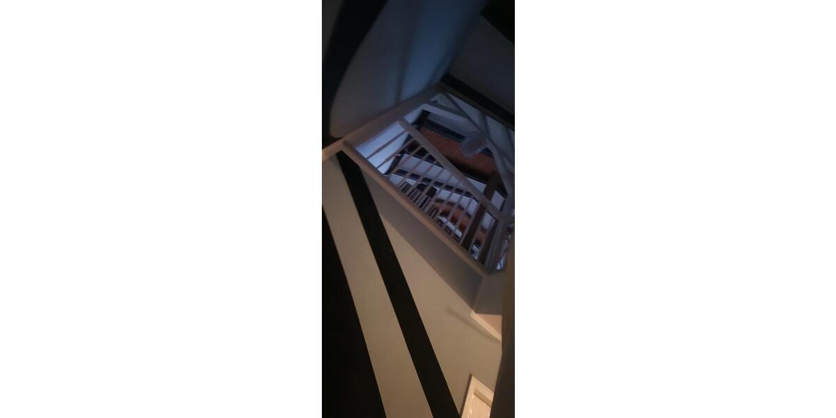 Einfamilienhaus Neustadt bei Coburg - 5 Zimmer, 176 m&sup2;, 140.000&euro; | Angebot:24597026