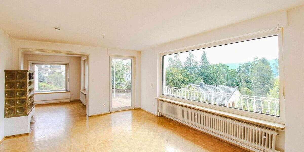 Sofort wohlfühlen: Lichtdurchflutetes 6-Zi.-Architektenhaus in idyllischer Lage in Sankt Georgen 6 zimmer