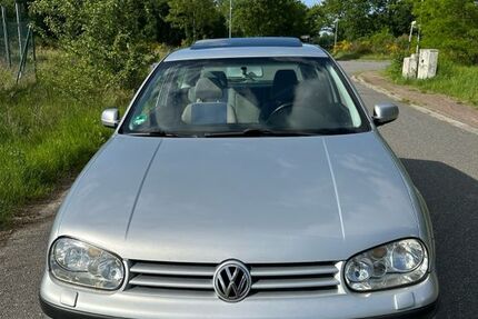 VW Golf 205.000 km 899 &euro; Wathlingen 29339