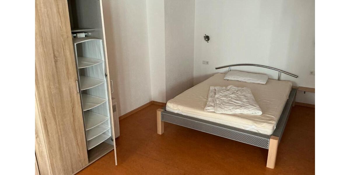 Erdgeschoßwohnung Glashütte - 1 Zimmer, 31 m&sup2;, 280&euro; | Angebot:25567854