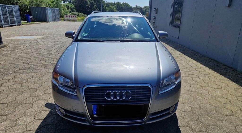Audi A4 253.000 km 1.899 &euro; Cuxhaven 27478