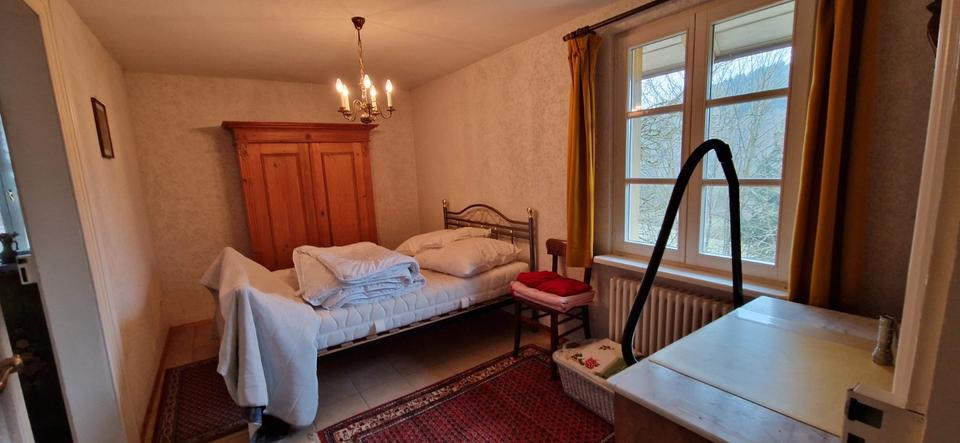 Einfamilienhaus Engen - 9 Zimmer, 250 m&sup2;, 299.900&euro; | Angebot:26382450