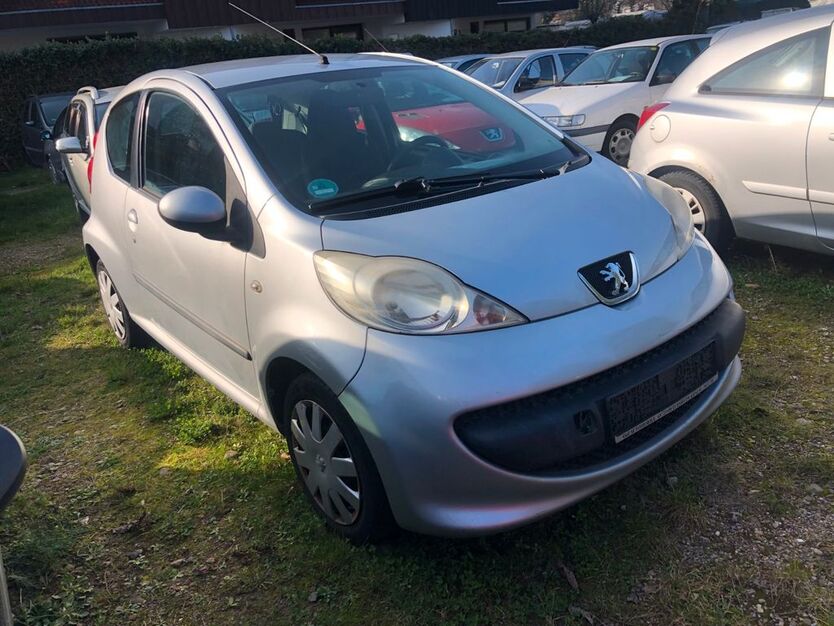 Peugeot 107 185.123 km 1.988 € Wiesloch 69168