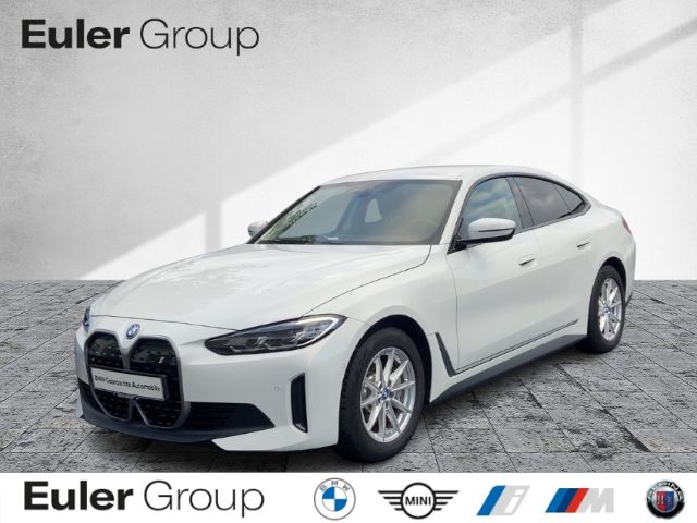 BMW i4 22.050 km 36.499 € Frankfurt 60314