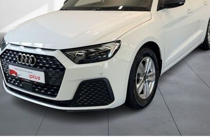 Audi A1 44.688 km 18.890 &euro; Dresden 01169