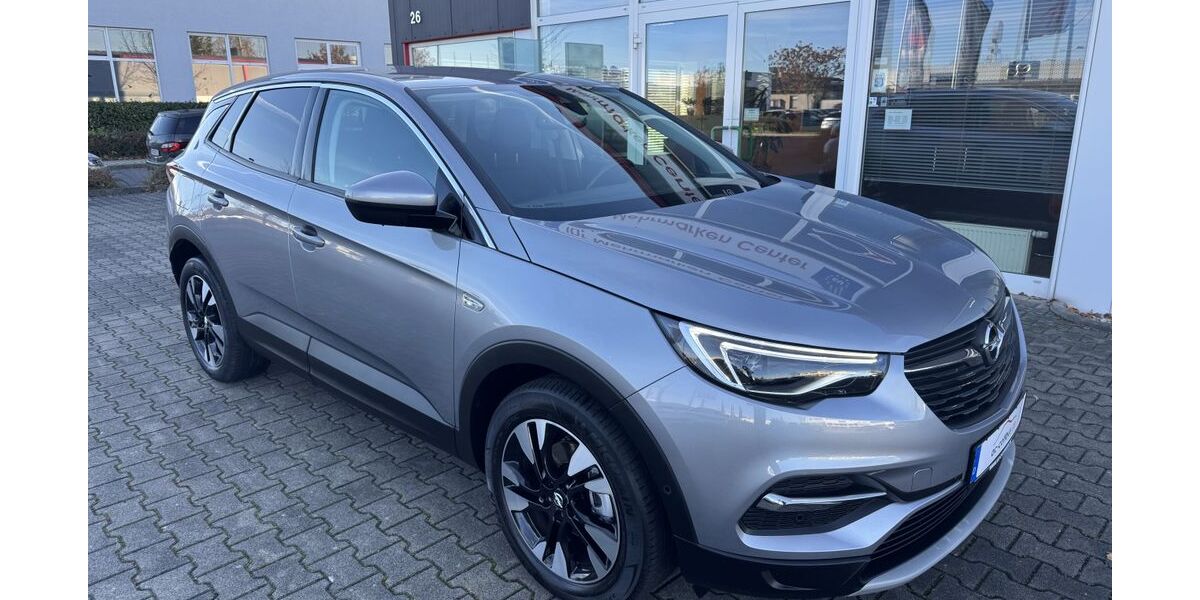 Opel Grandland (X) 65.221 km 15.780 &euro; Cottbus 03051