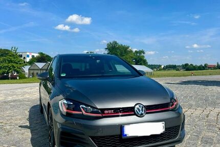 VW Golf 125.000 km 18.900 &euro; Passau 94034