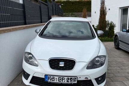 Seat Leon 285.000 km 4.400 &euro; Oberleichtersbach 97789