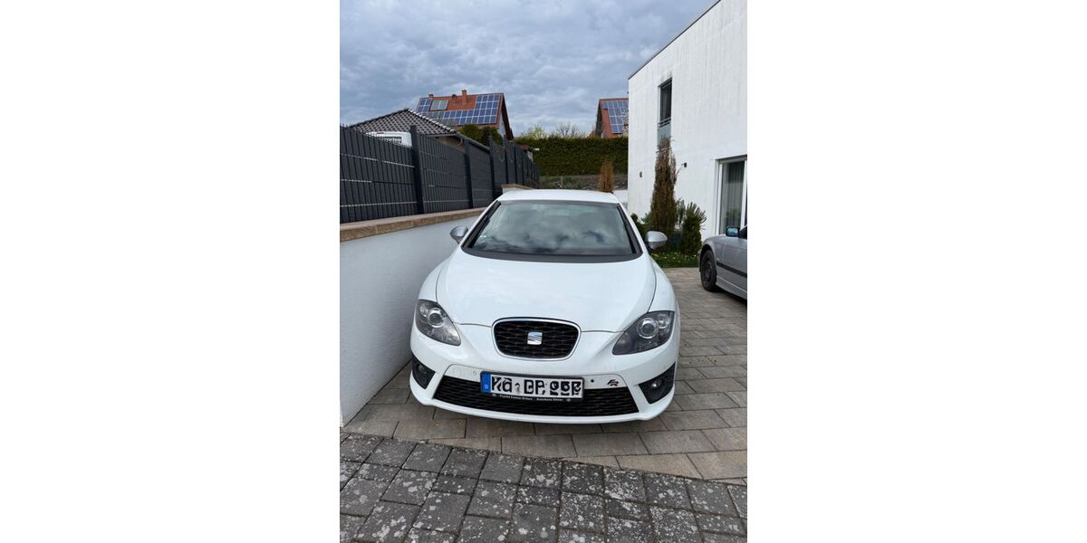 Seat Leon 285.000 km 4.400 &euro; Oberleichtersbach 97789