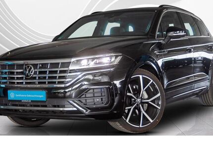 VW Touareg 2.710 km 76.940 € Bad Homburg 61348