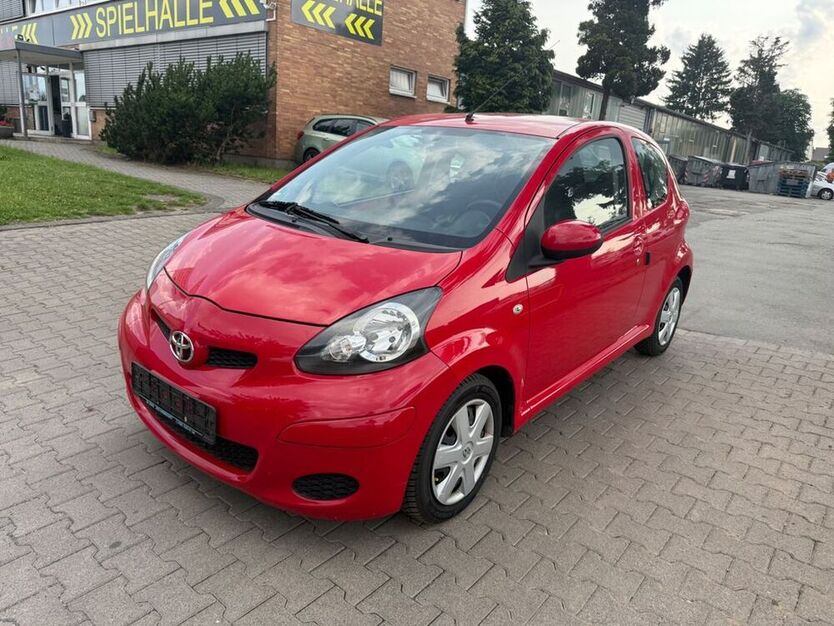 Aygo (X)