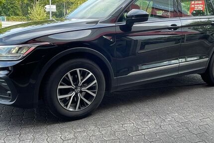 VW Tiguan 119.700 km 20.990 &euro; Unkel 53572