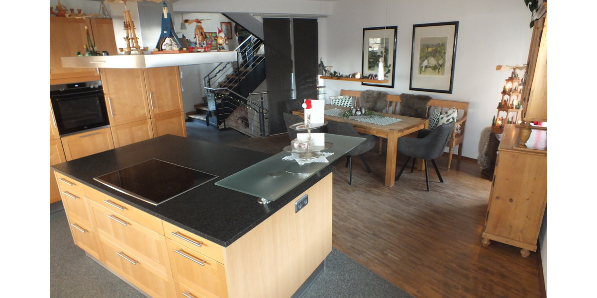 Architektenhaus in Feldrandlage mit ca. 350m² Wohnfl. und ca. 802m² Grundst.! - Einfamilienhaus Büttelborn | Angebot:26644562