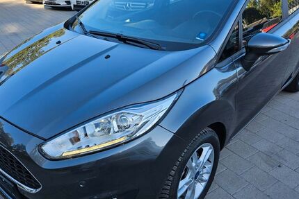 Ford Fiesta 47.662 km 8.750 € Lachen-Speyerdorf 67435