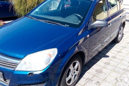 Opel Astra 215.000 km 790 € Andernach 56626
