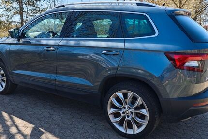 Skoda Karoq 108.000 km 19.200 € Essen 45219