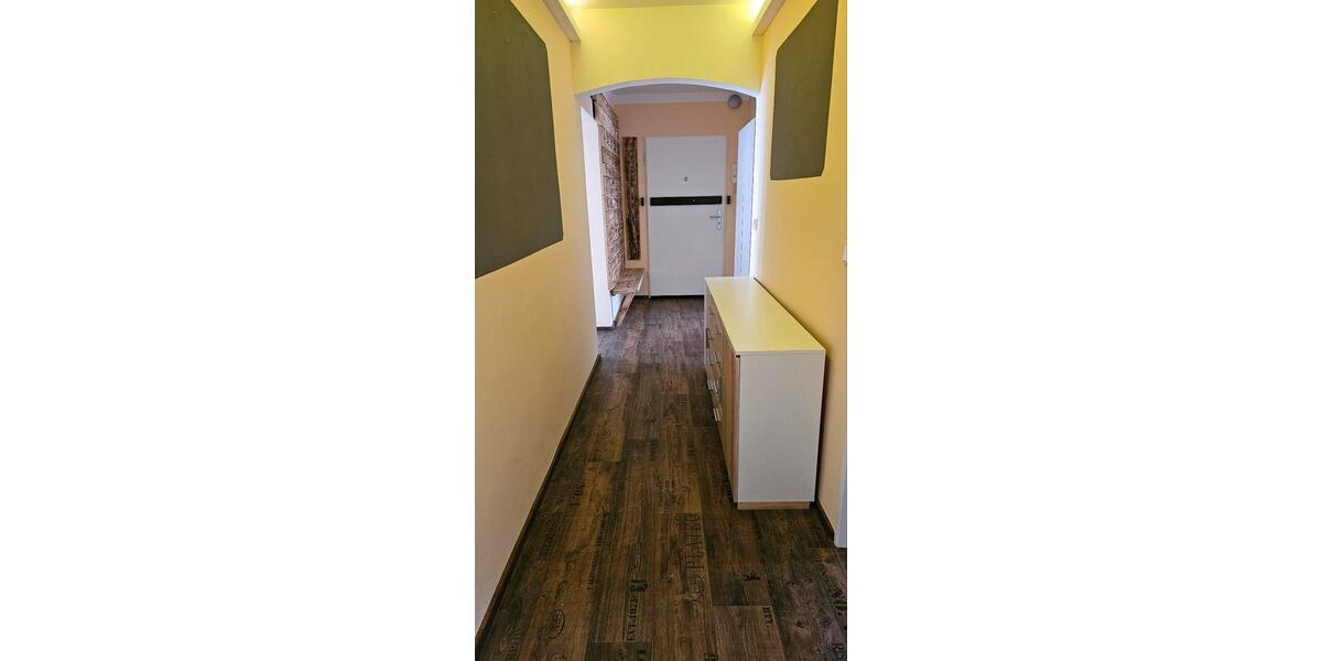 Etagenwohnung Sulzbach am Main - 3.5 Zimmer, 85 m&sup2;, 329.000&euro; | Angebot:25902272