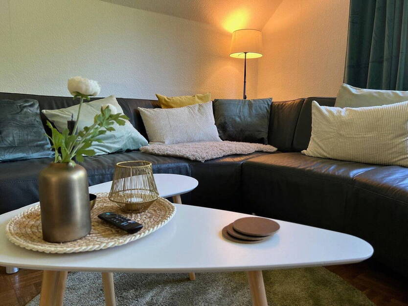 Geräumige 4-Zimmer-Dachgeschosswohnung in Lübeck - möbliert & sofort bezugsfertig! 4 zimmer