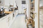 Top Lage! Helle Wohnung mit Balkon und EBK