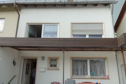 Haus zum Kaufen in Schrobenhausen 310.000 € 182 m² 7 zimmer