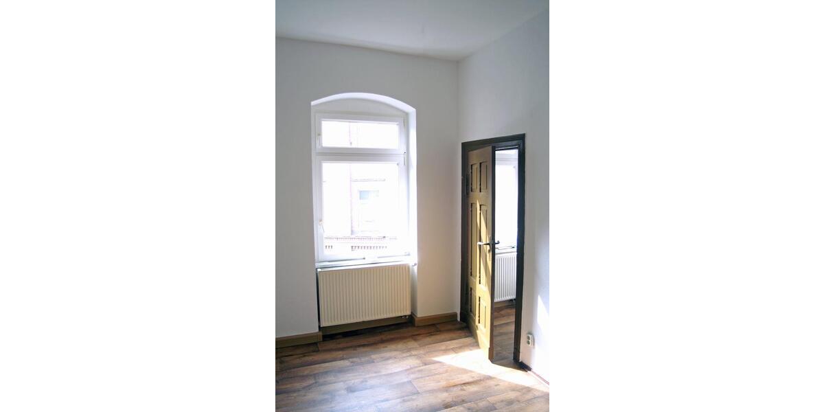 Etagenwohnung Arnstadt - 3 Zimmer, 106 m&sup2;, 650&euro; | Angebot:26413438