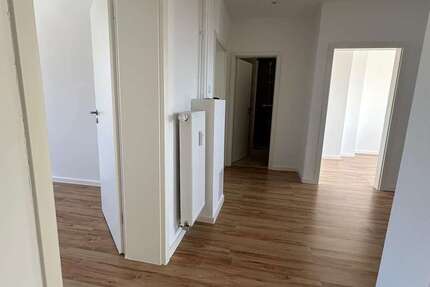 Wohnung Nürnberg Sankt Johannis - 4 Zimmer, 71 m&sup2;, 1.200&euro; | Angebot:27125710